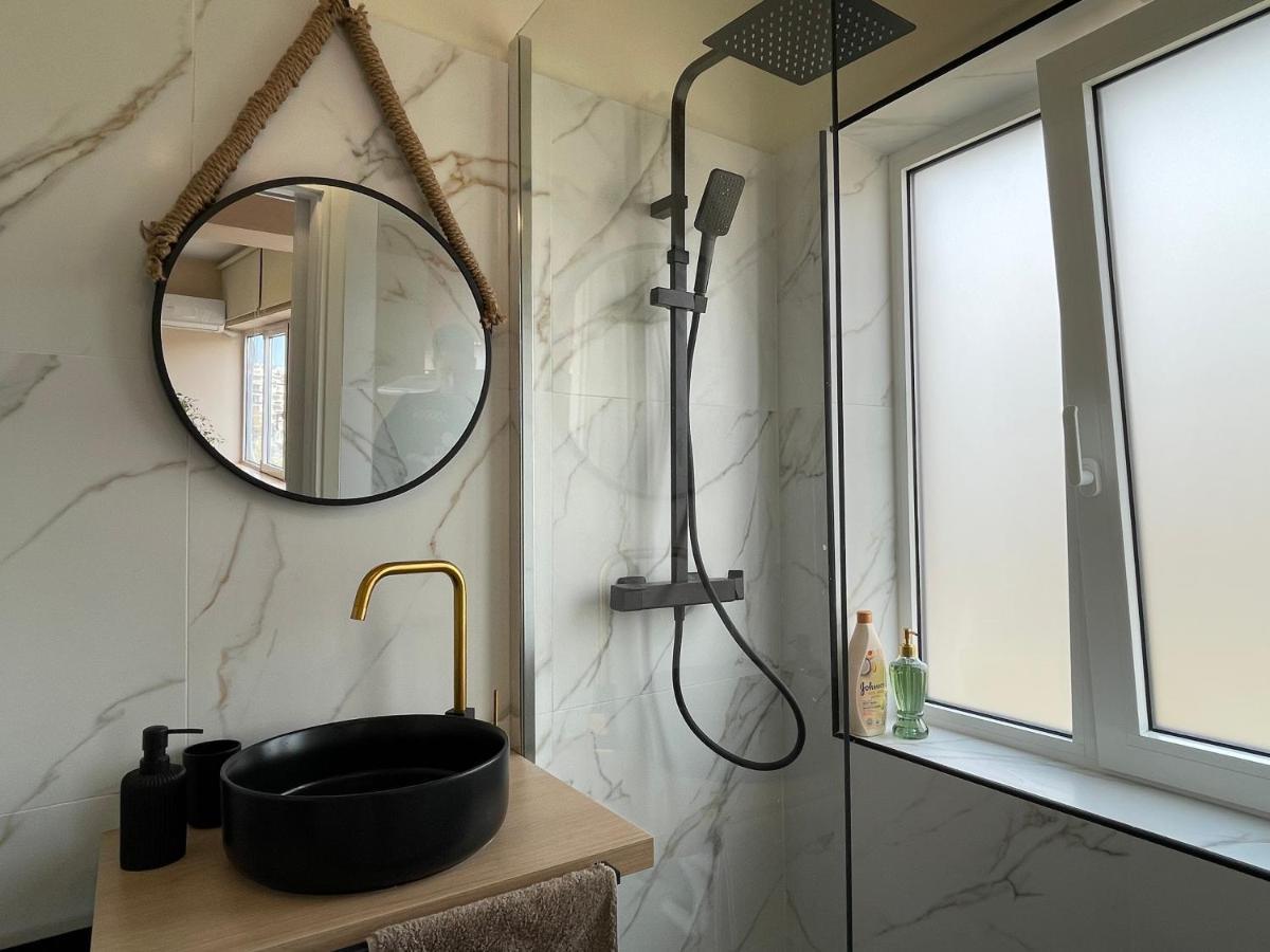 Cozy Apartment In Heart Athens Near Metro Fix 100M Luaran gambar